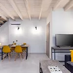 Kapo\'Distria Maison I
